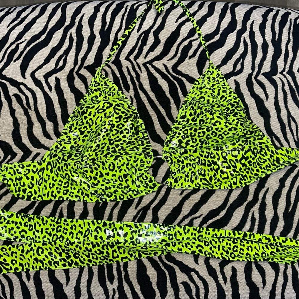 2x neon pu leather leopard halter o ring